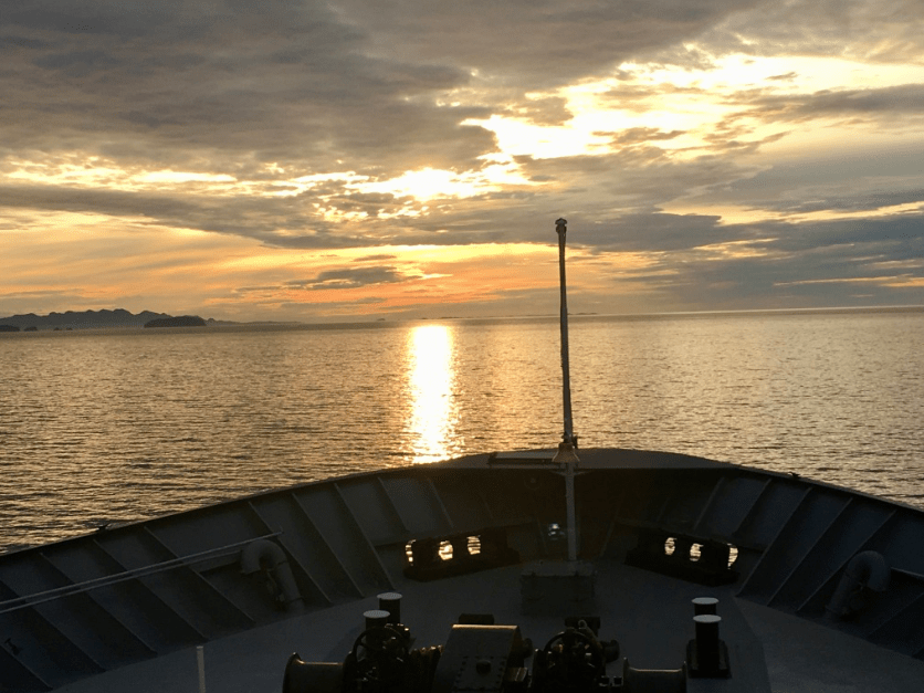 Sailing over the Hecate